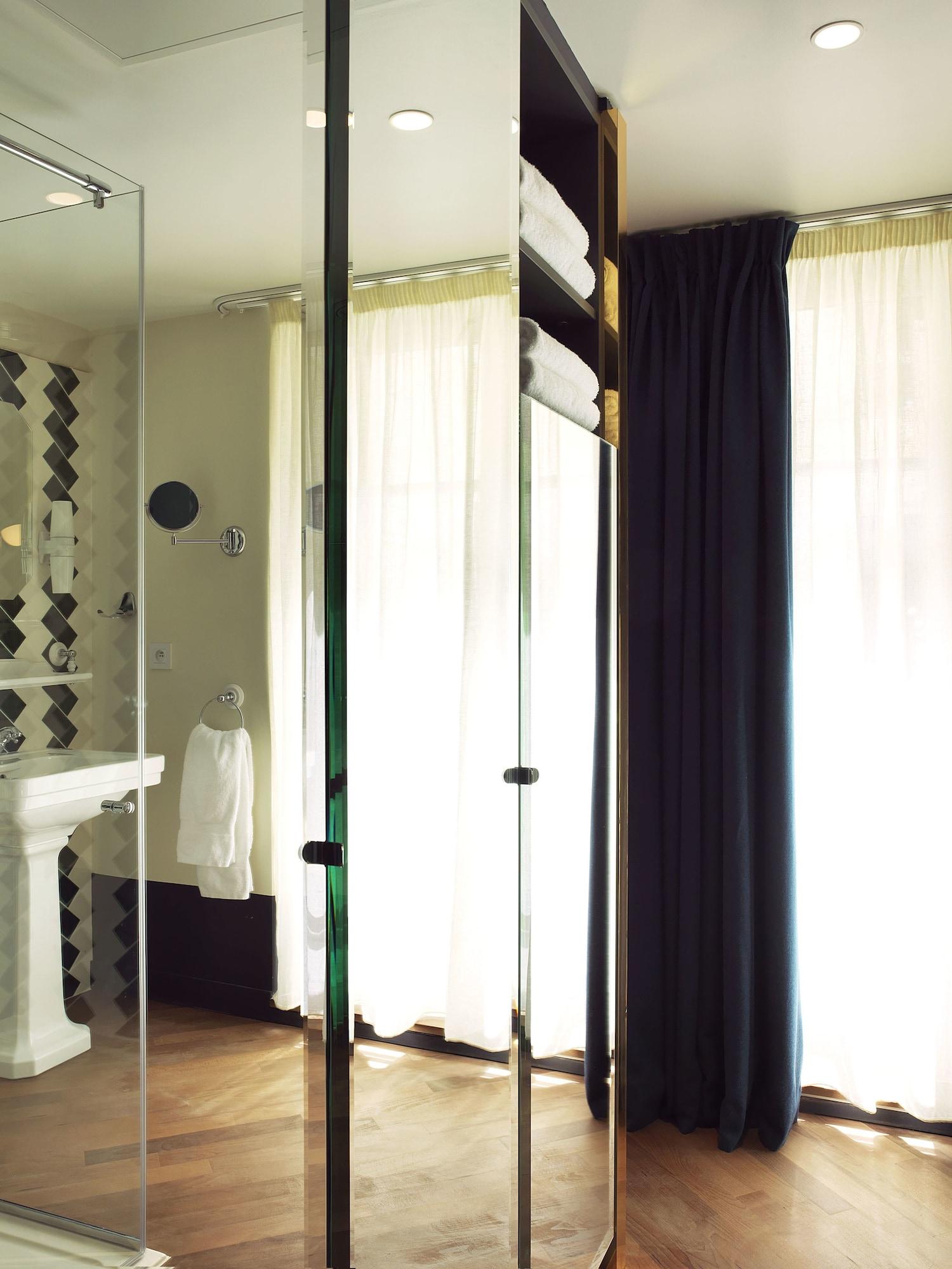 Hotel Bachaumont Parigi